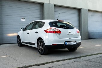 Renault Megane 1.6i M5 - 5