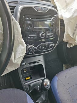 Rozpredám Renault Captur 0.9Tce 66kw - 5