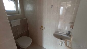 Od júna: 3-izbový nebytový priestor (80m2) na Športovej - 5