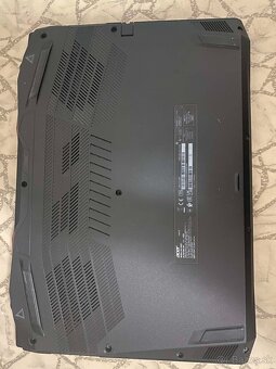Predám herný notebook acer nitro 5 n20c1 i5 11 gen 16 gb ram - 5
