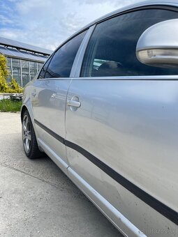 Škoda superb 2,0 TDI 103 kW - 5