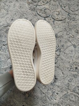 Tenisky Adidas unisex - veľkosť 33, super stav - 5