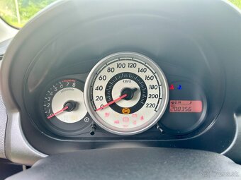 Mazda 2 1.3i 55kW, r.v. 2008 - 5