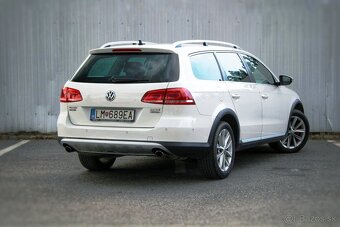Volkswagen Passat Alltrack 2.0 TDI - 5