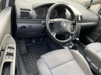 Volkswagen Sharan 1,9tdi 4motion - 5