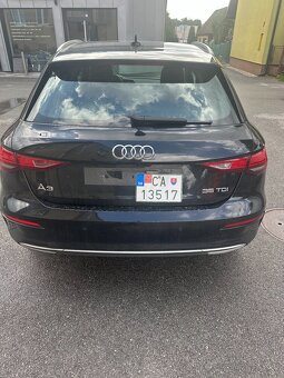 Audi A3 Sportback 35 2.0 TDI Advanced S tronic - 5