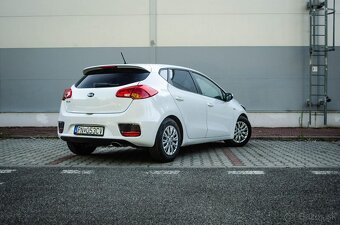 Kia Cee´d 1.4 CVVT Team Slovakia Edition - 5