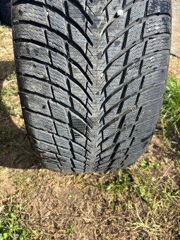 Predan 2x Nokian snowproof 235/40 r18 - 5
