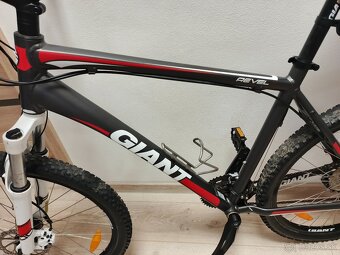 Horský bicykel GIANT 26" - 5