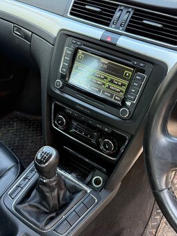 Rozpredam Škoda Superb 2 sedan facelift . 1.6 TDi 77kw manua - 5