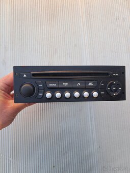 Predám diely citroen c3 picasso 1.4vti 70kw - 5