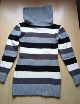 Pruhovaný rolák (šedá + biela + čierna) - 5