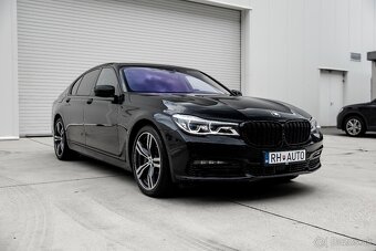 BMW Rad 7 730d xDrive A/T - 5