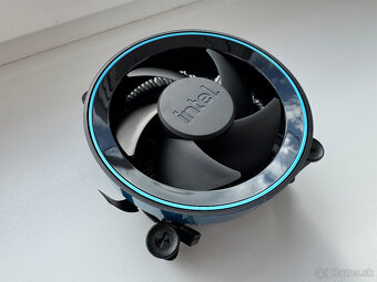 Nový chladič INTEL pre Socket 1851 - 5