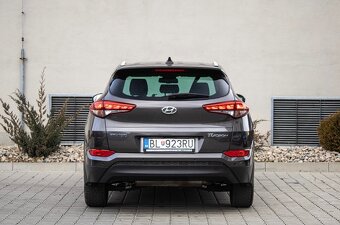 Hyundai Tucson 1.7 CRDi - 5