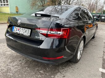 Superb 3 sedan 1.8TSI 132kW 180K - 5