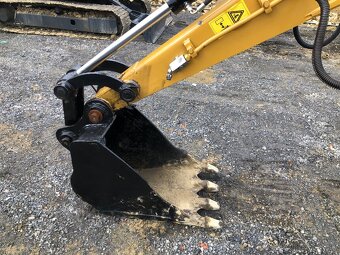 Pásový báger CAT 304Ccr. - 5