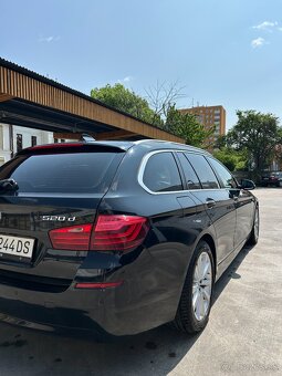 BMW 520d Xdrive (2015) - 5