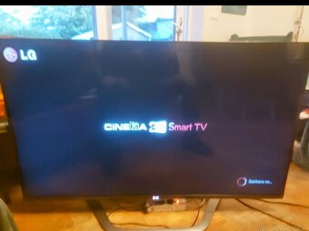 LG 55LA660S Smart 3D Hbb Tv Ľad 55" 140cm. - 5