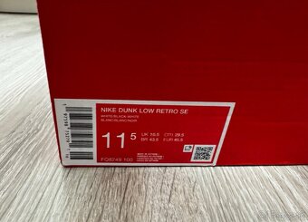 NIKE Dunk low Retro Black / White SE 45,5 - 5