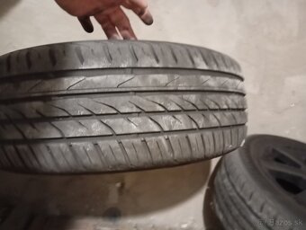 Predám Letné pneu na diskoch 205/55R16 - 5