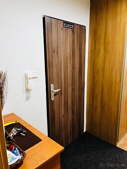 ÚTULNÝ 3. izbový byt, 60m2, Sídlisko SNP, MI - 5