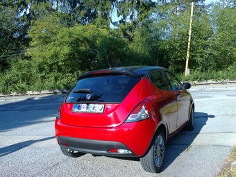 Lancia Ypsilon 1.2 8V - 5