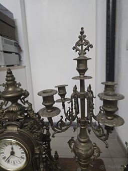 Krbove hodiny a svietniky na baterku nefunkčné. - 5