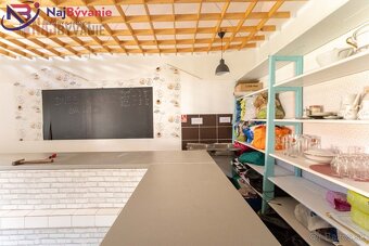 Rodinný dom, vhodný aj na podnikanie - 5