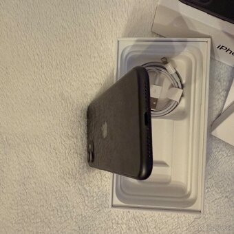 Apple iPhone 11 128 GB - 5