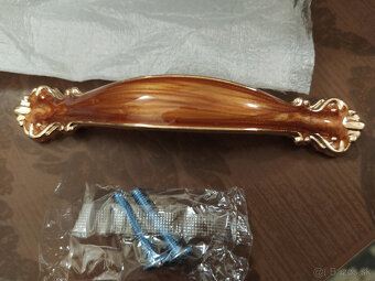 NOVÉ madlá / nové nábytkové úchytky (osobný odber) - 5