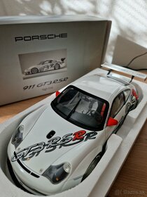 Porsche 911 Gt3 Rs Minichamps - 5