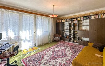 Veľký rodinný dom v obci Hrabičov (Žarnovica) - 5