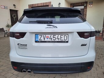Predám SUV Jaguar F-PACE 2,0 d, 4/2017, automat 4x4 - 5
