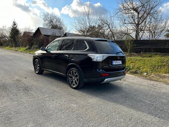 Mitsubishi Outlander 2.2 DI-D Intense+ A/T - 5