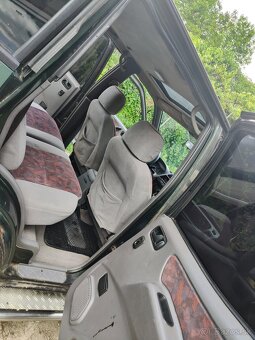 Nissan Terrano II - 5
