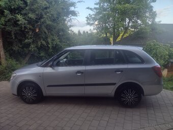 ŠKODA FABIA 1.4 BENZÍN 63 KW NAJ.148000 KM ROK VÝROBY 2010 - 5