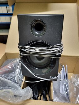 Logitech Z607 - 5