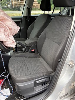Rozpredam škoda Octavia 3 1.6TDI 81kw 5 kvalt manuál - 5