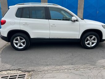 TIGUAN 4x4 UJETO 78.000 km 1 Majitel - 5