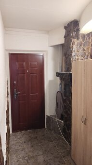 1 A POL IZBOVÝ BYT NA TERASE - 5