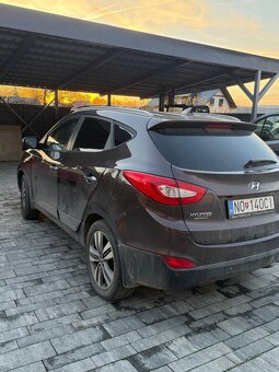 Hyundai ix35 2.0 CRDi 4x4 A/T – 122 kW - 5