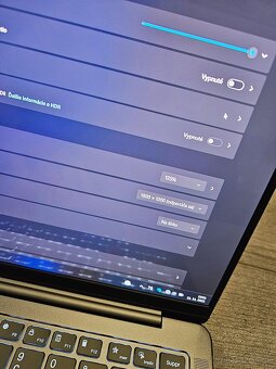 Lenovo Yoga Slim 7 14IMH9 - Intel Ultra / 32GB / 1TB / OLED - 5