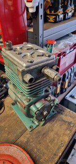 Kompresor 2 valec LIAZ - 5