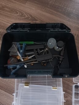 Materiál na viazanie mušiek - 5