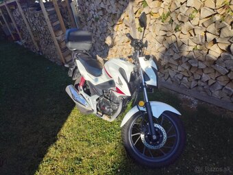 Honda CB125F - 5