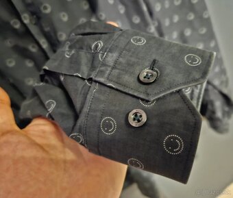 Košeľa Hugo Boss s jemným vzorom - 5