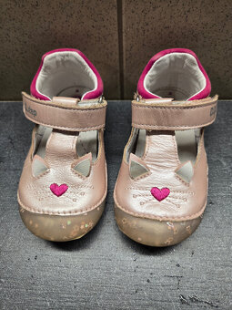 predam dievcenske sandalky 22 - 5