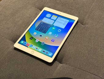 iPad 8. gen, 128GB - 5