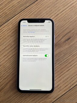 Predám Iphone 11 64GB - 5